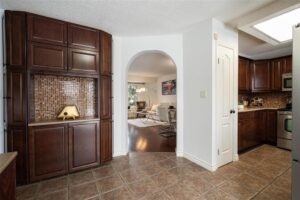 655 Bairdmore Boulevard