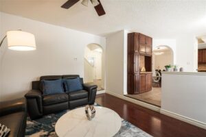 655 Bairdmore Boulevard