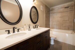 655 Bairdmore Boulevard