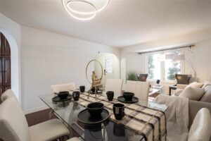 655 Bairdmore Boulevard